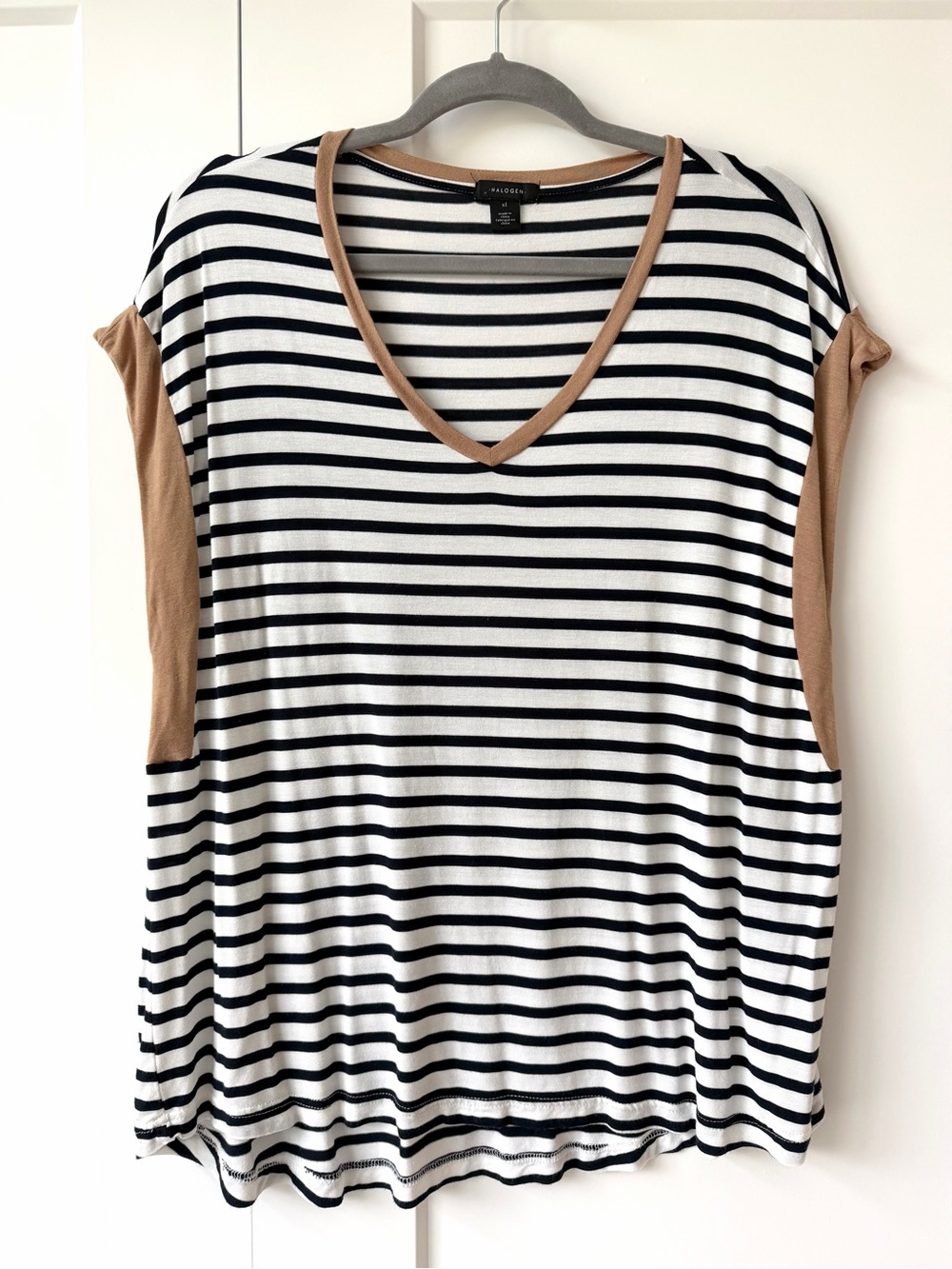 Halogen striped v neck cap sleeve tee